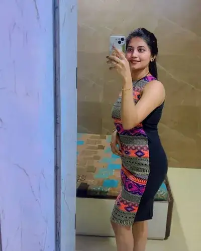 Escort Bhatwari
